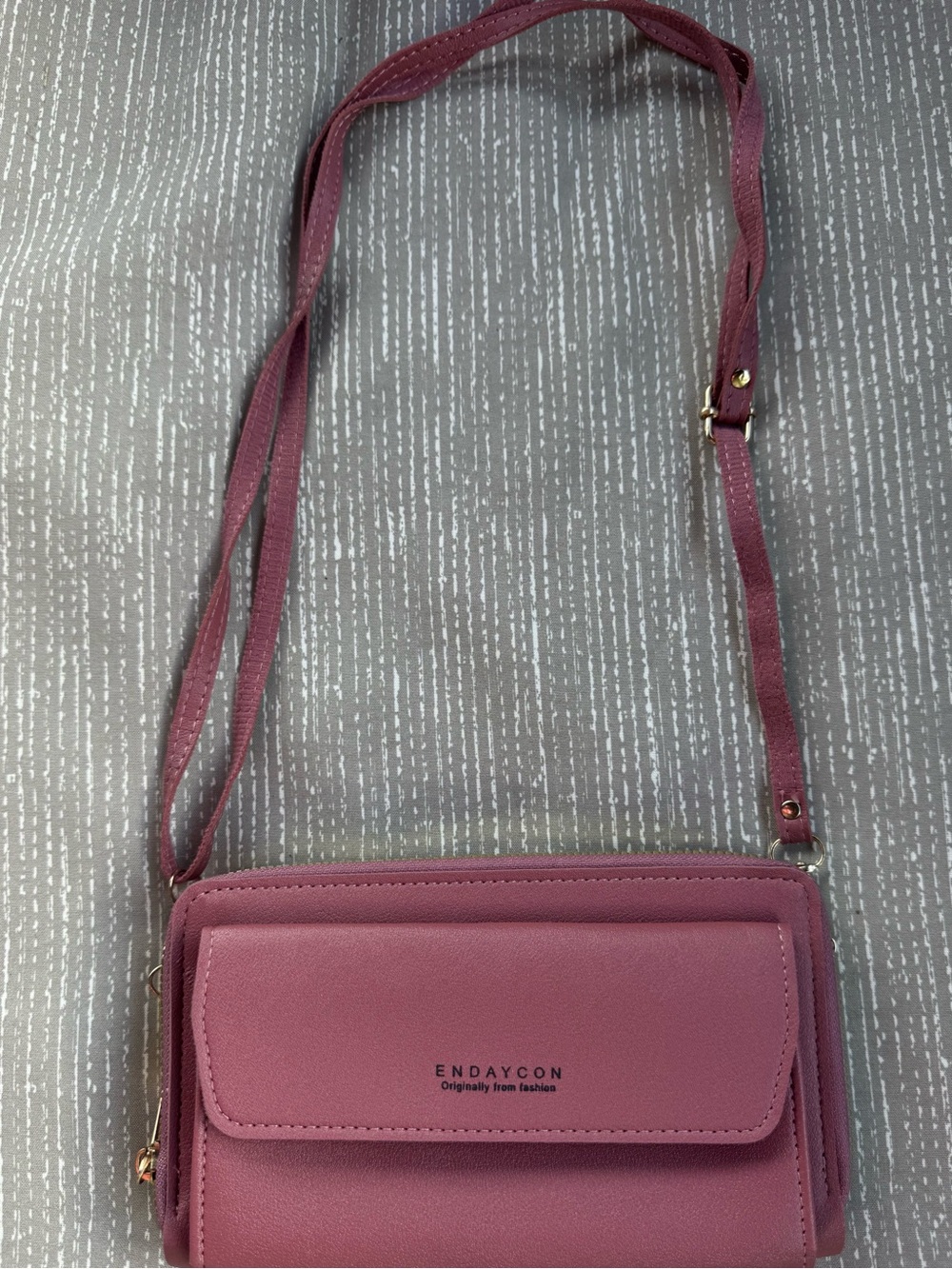 Enday.con Mini Double Zip Pink  Crossbody NWOT😊😊